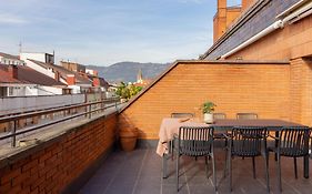 Ah El Mirador De La Catedral De Oviedo Vut5910As